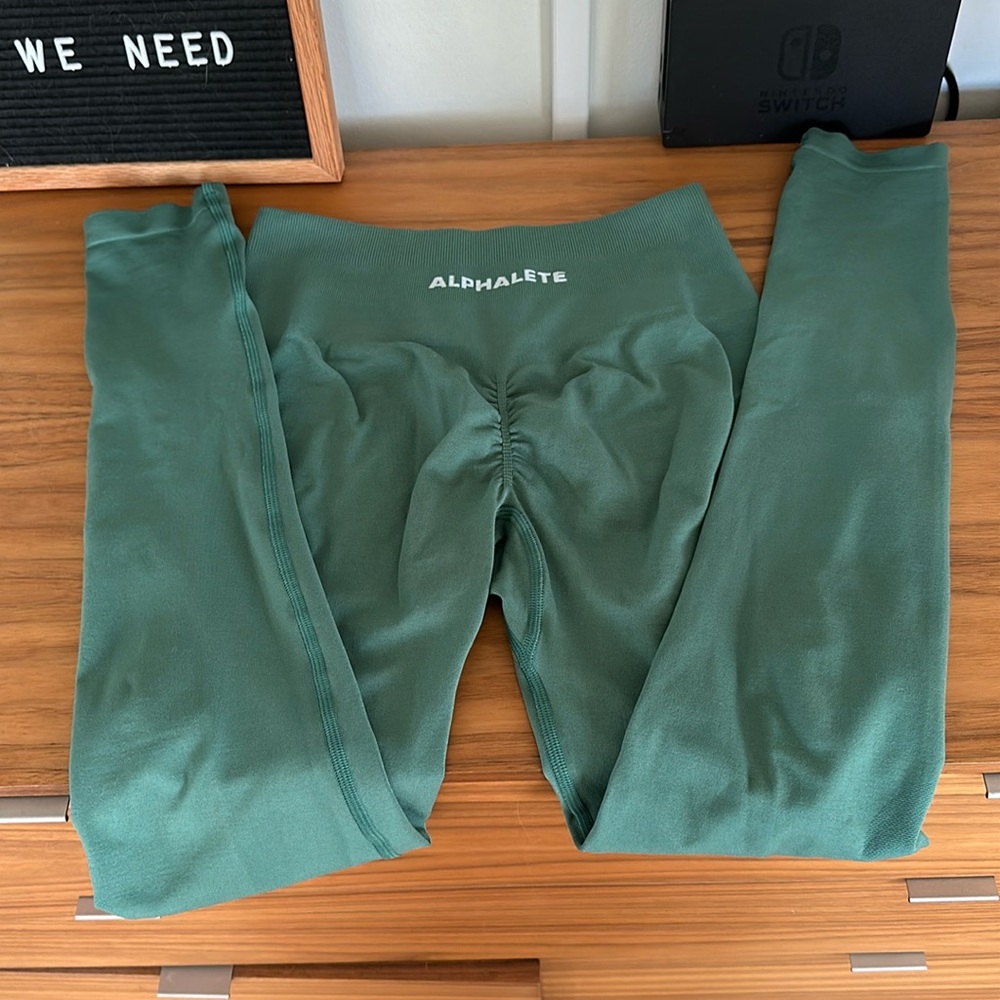 Alphalete amplify leggings